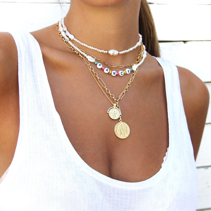 Wild Pearls Choker Necklace